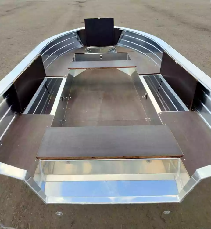 Алюминиевая лодка Неман-400 в Серпухове