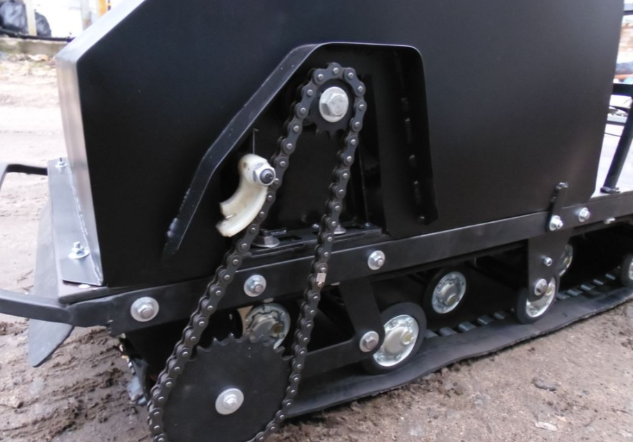 Мотобуксировщик AhtaR Зима 15 л/с с вариатором в Серпухове