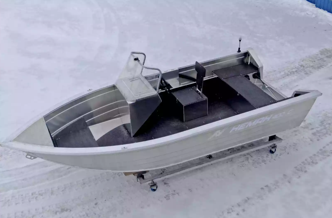 Алюминиевая лодка Неман-400 С в Серпухове