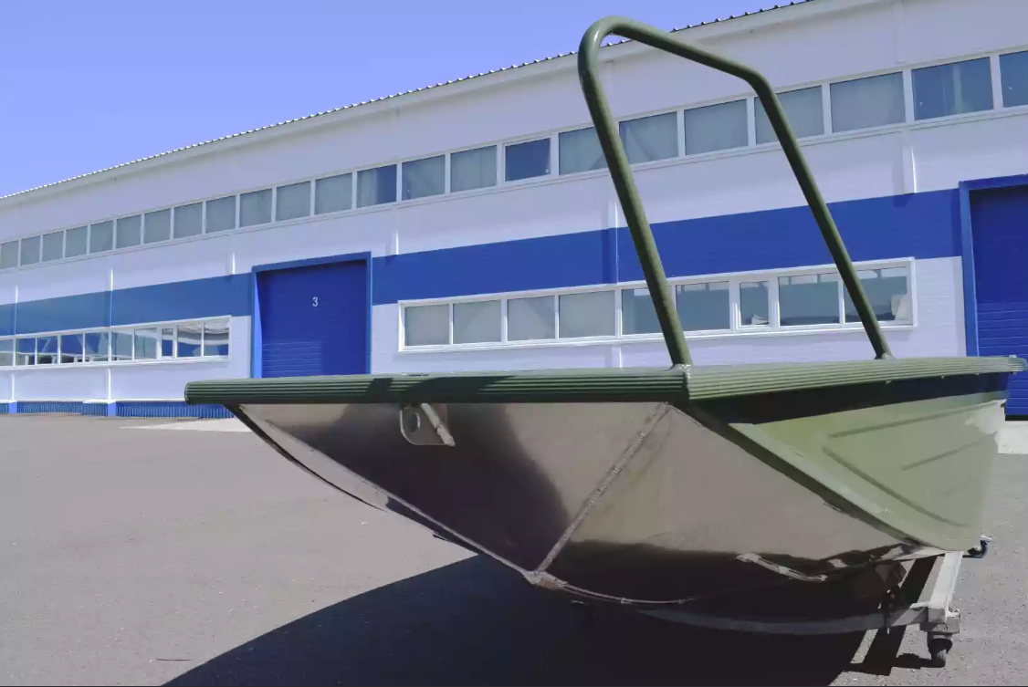 Алюминиевая лодка  Wyatboat-430 Master Fish в Серпухове