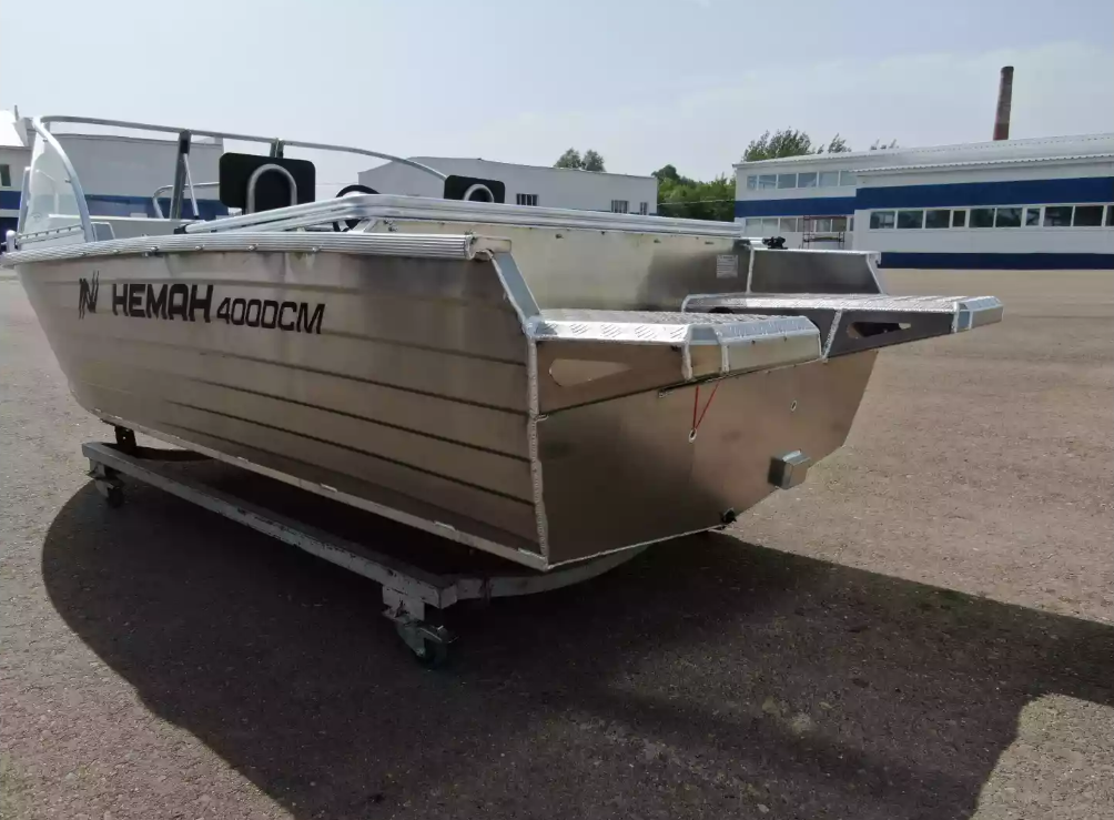 Алюминиевая лодка  Неман-400 DCM NEW в Серпухове