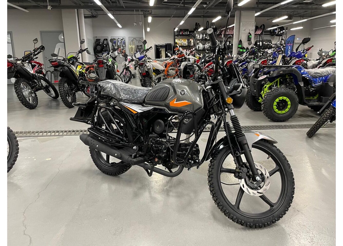 Мопед VMC NOVA 49сс (125сс) Led Full, дисковый тормоз, RKB RATO с баланс. валом, сигнализация в Серпухове