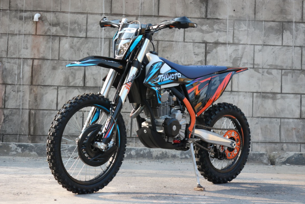 Мотоцикл JHLMOTO JHL Z3 CB250 (172FMM-3A) в Серпухове