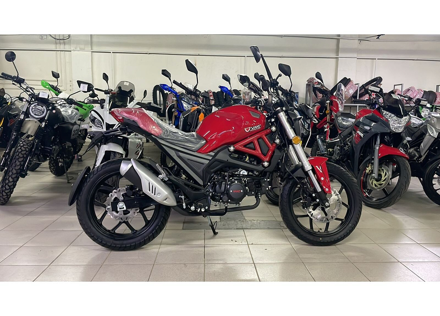 Мотоцикл VMC Monster - 250сс (replica Ducati Monster), дисковый тормоз, баланс. вал. в Серпухове