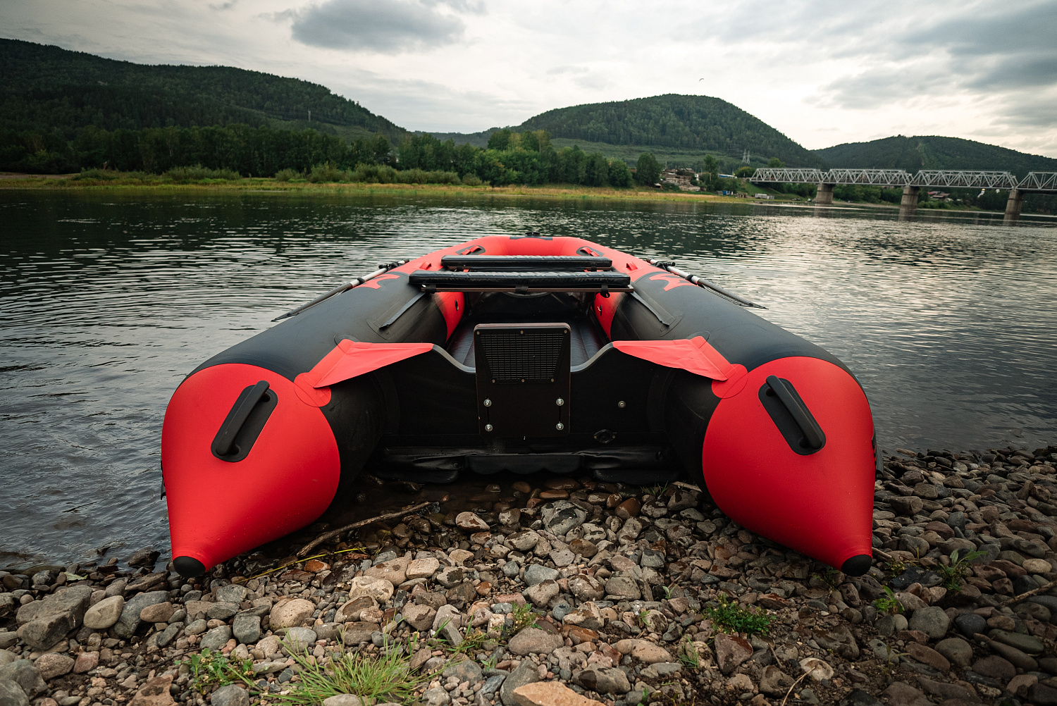 Лодка MISHIMO RIVER JET 400 под водомет в Серпухове