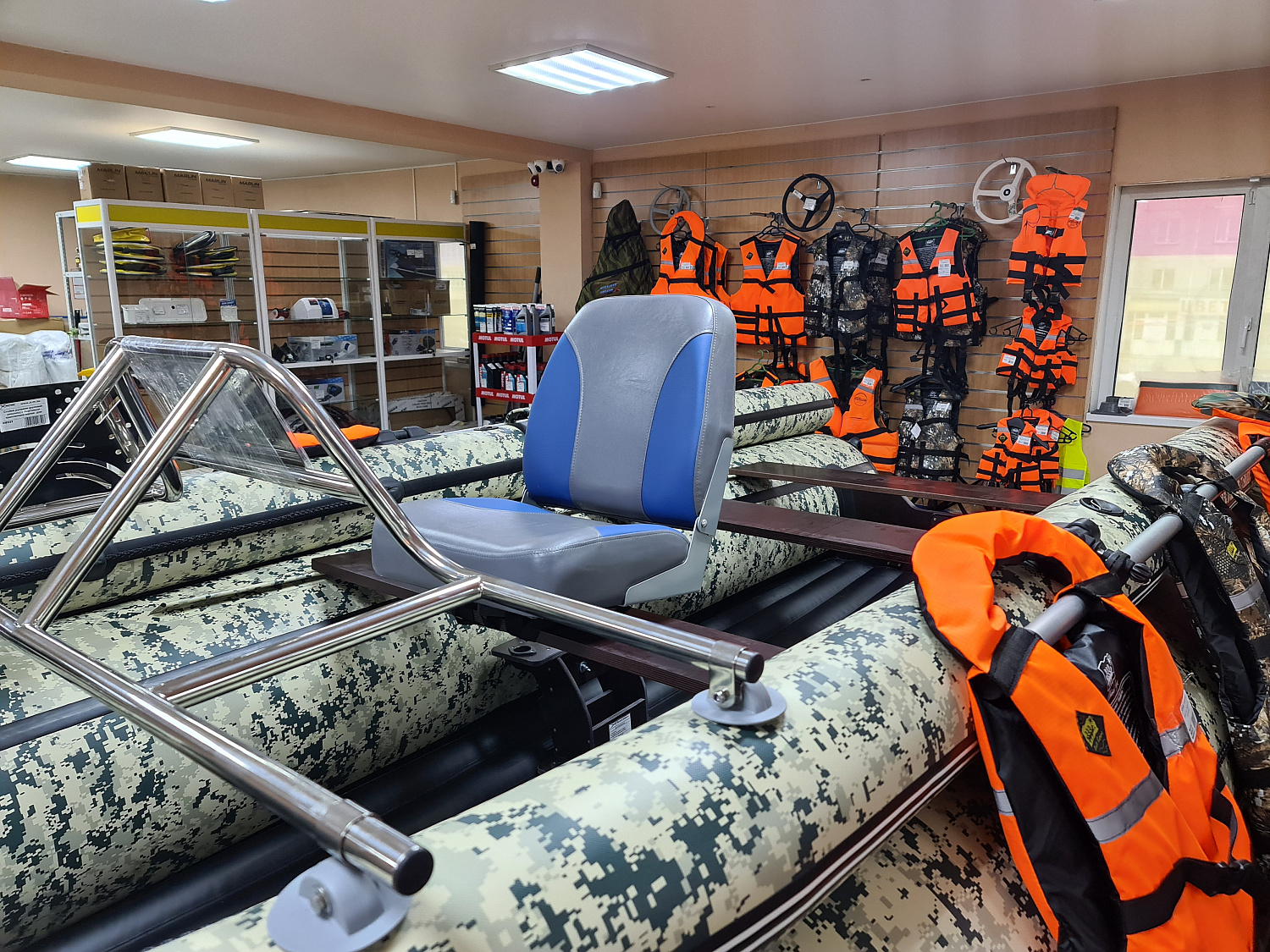 КРЕСЛО МЯГКОЕ РАСКЛАДНОЕ С ПОВОРОТНЫМ МЕХАНИЗМОМ ДЛЯ ЛОДОК в Серпухове