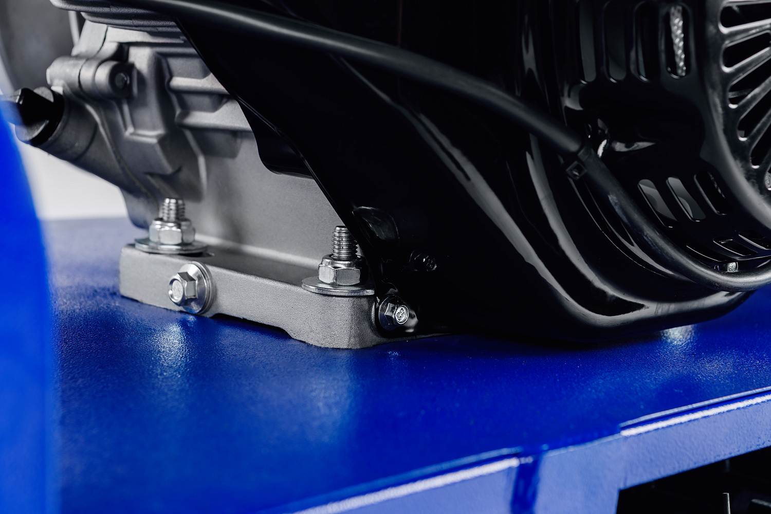 МОТОБУКСИРОВЩИК SNOW DOG 9 л.с. в Серпухове