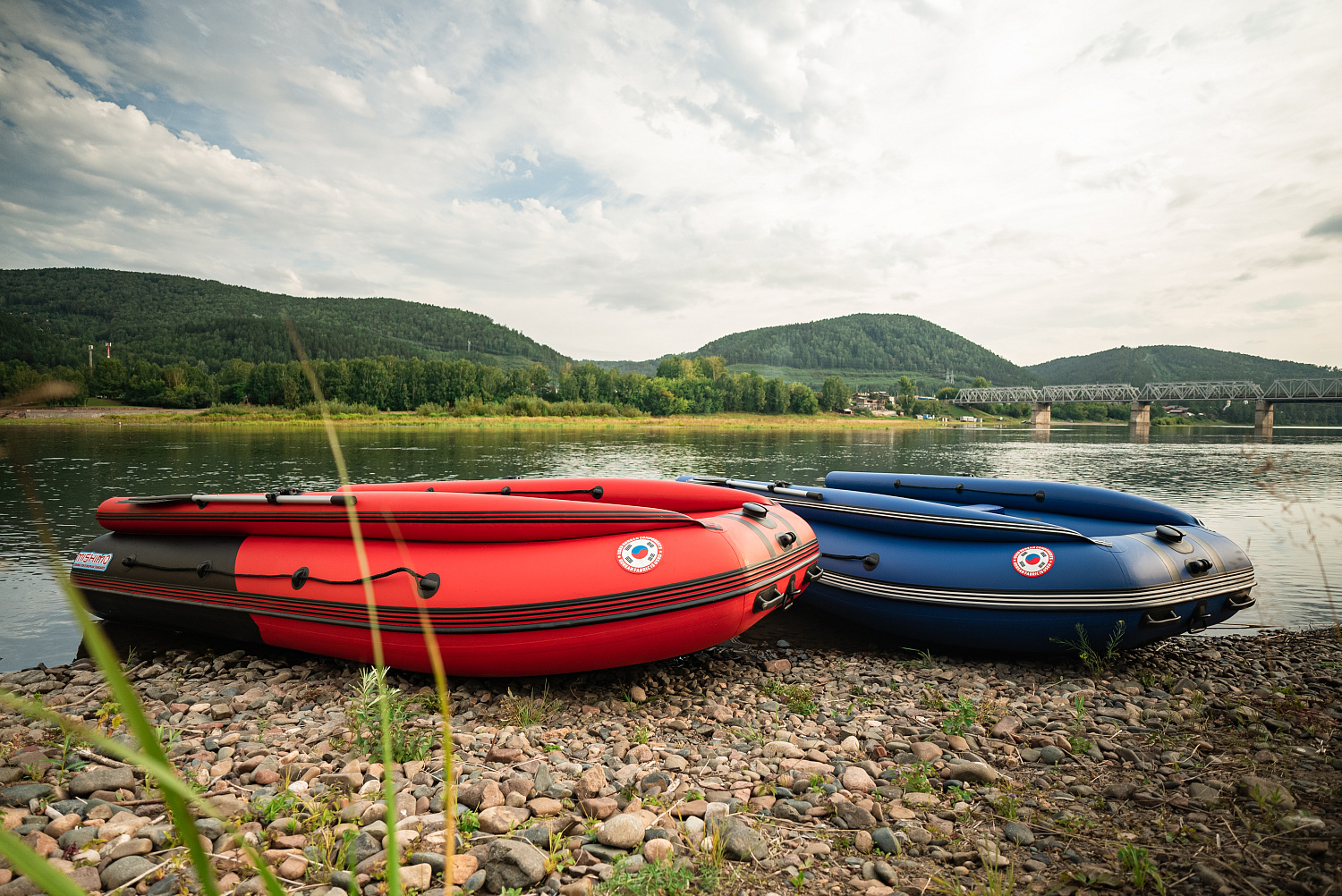 Лодка MISHIMO RIVER FJET PRO 430  под водомет в Серпухове