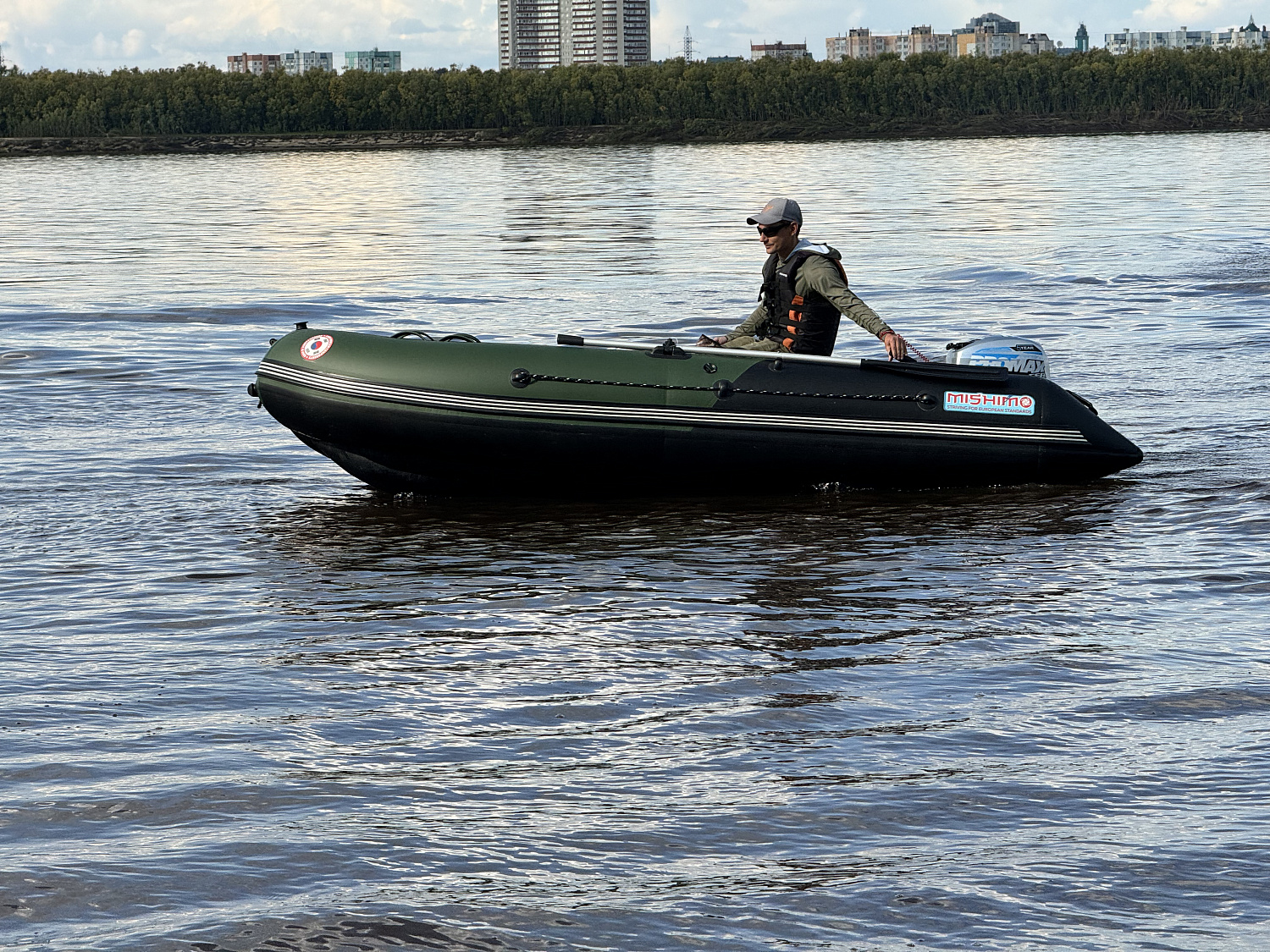 Лодка MISHIMO BIG FLOOR 380 в Серпухове