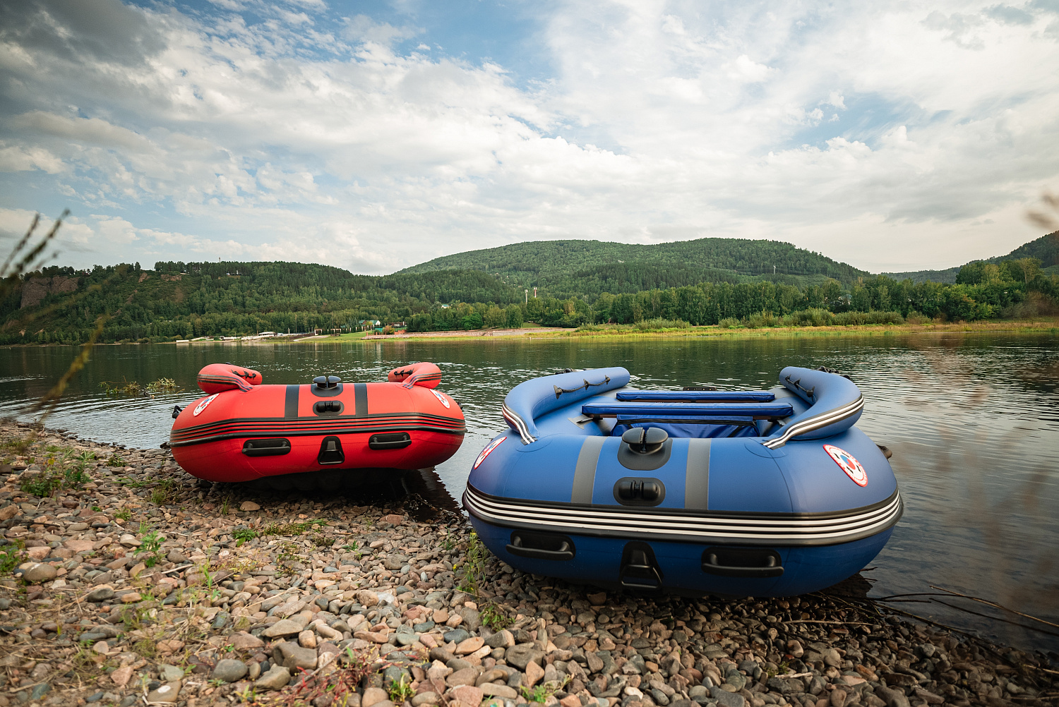 Лодка MISHIMO RIVER FJET PRO 430  под водомет в Серпухове