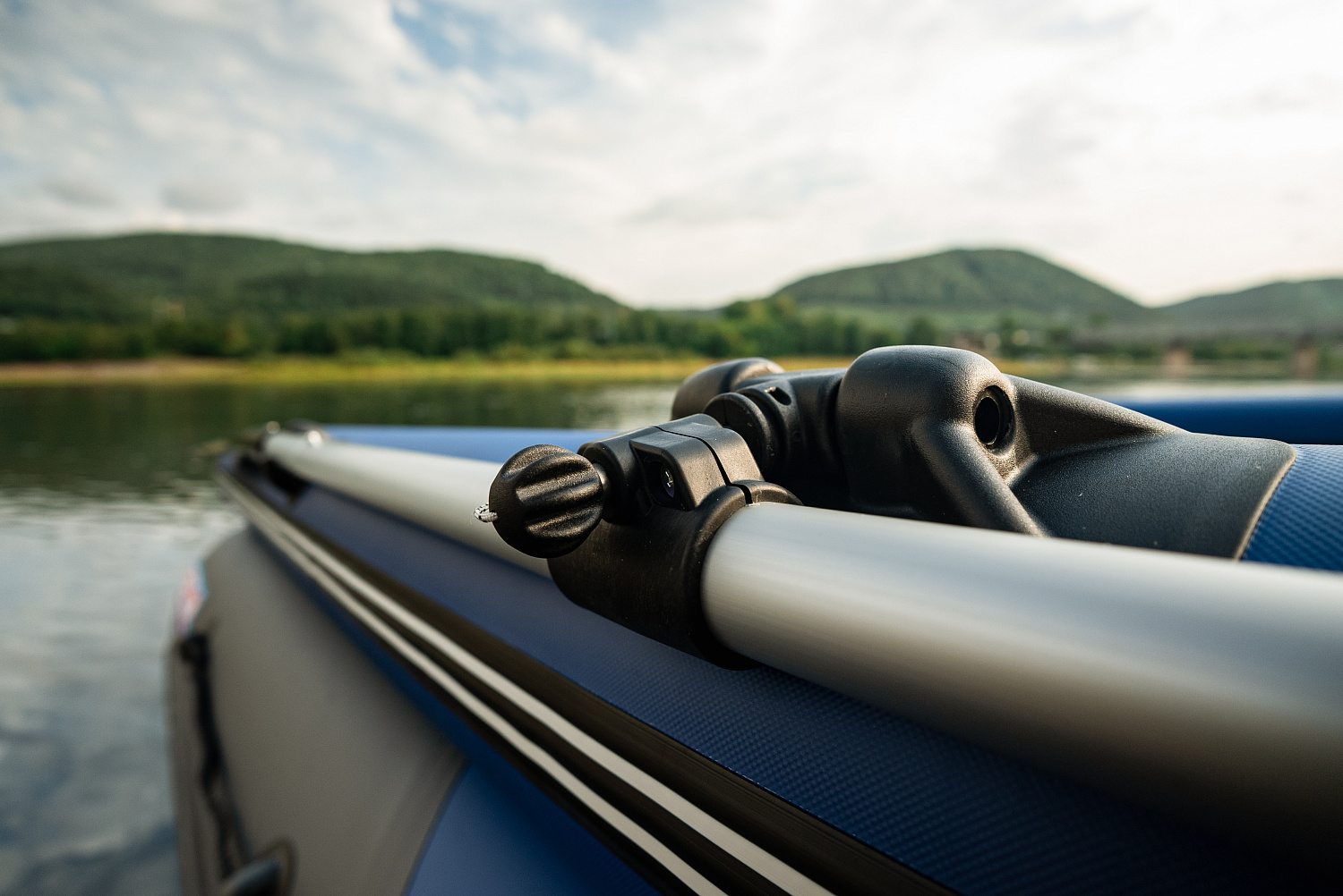 Лодка MISHIMO RIVER FJET PRO 430  под водомет в Серпухове