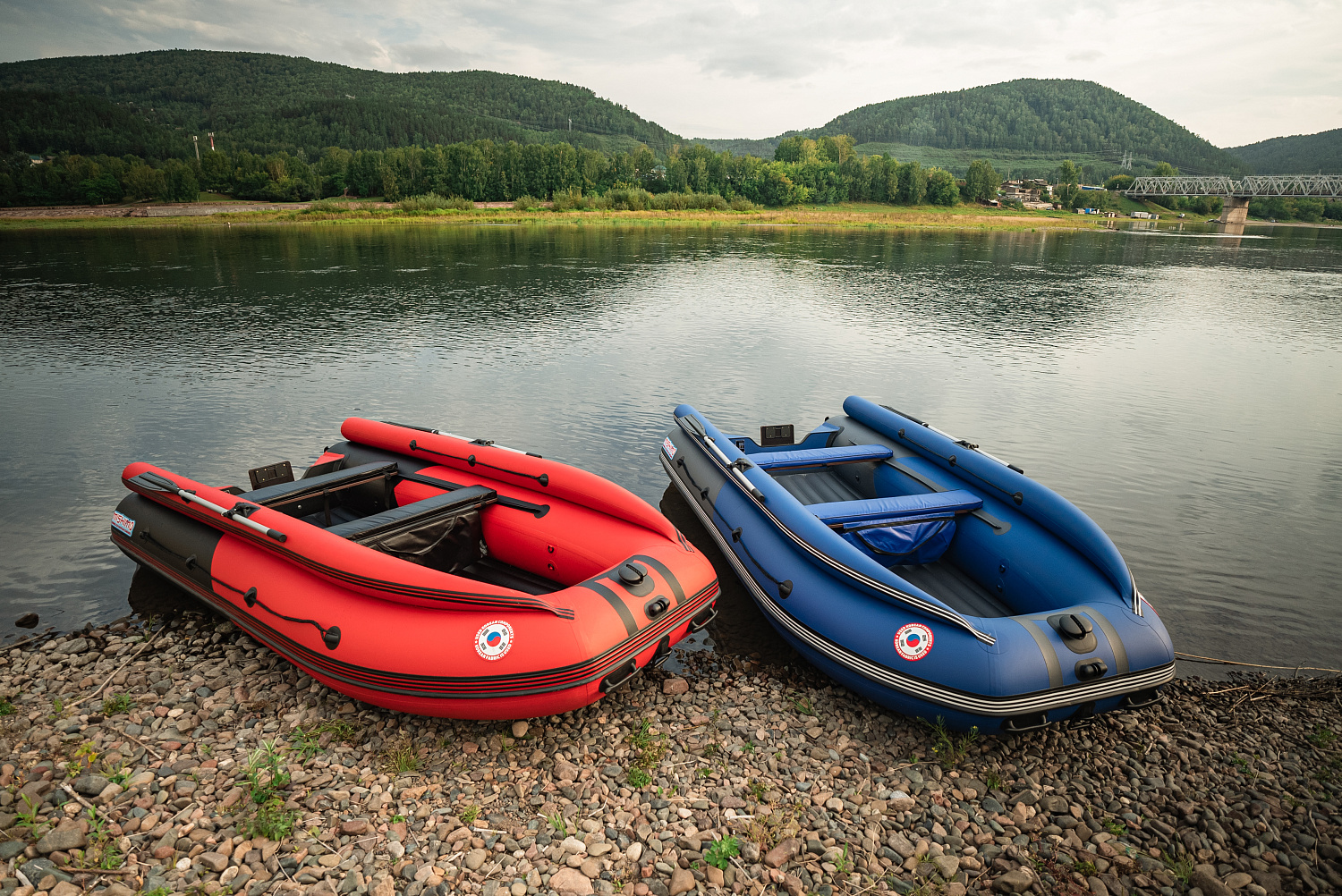 Лодка MISHIMO RIVER FJET PRO 430  под водомет в Серпухове