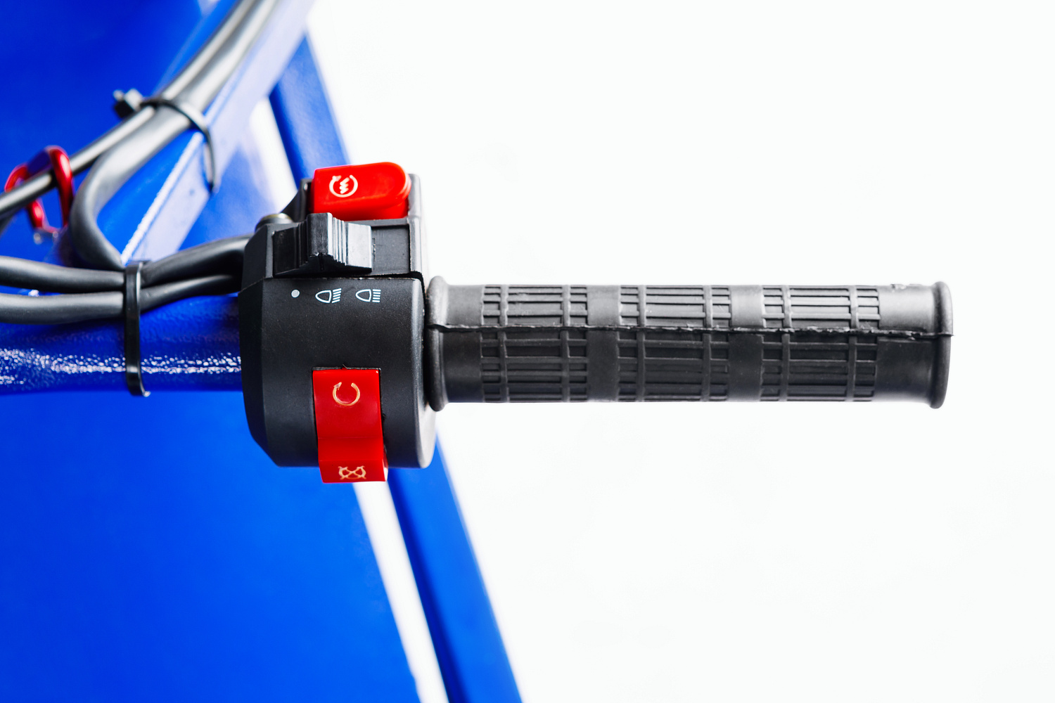 МОТОБУКСИРОВЩИК SNOW DOG 9 л.с. в Серпухове