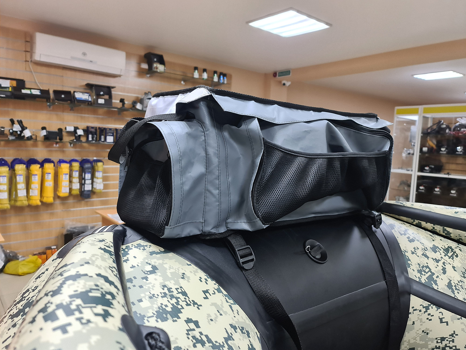 СУМКА ЛЮКС НА БАЛЛОН ДЛЯ ЛОДОК ПВХ 50Х25Х25 СМ в Серпухове